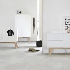 Kidsmill Sixties Commode Wit Mat / Naturel -Kinder Producten Winkel babykamer sixties wit blank eiken ledikant commode 1 1 3 1 2ba1