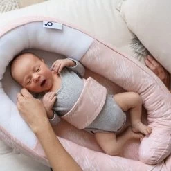 Doomoo Cocoon Misty Babynestje Pink -Kinder Producten Winkel doomoo lifestyle cocoon co09 mistypink dsc06126 ed27